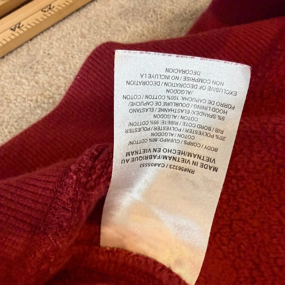 Nike Sportswear Club Fleece Pullover Hoodie‎ Red Burgundy Size Medium